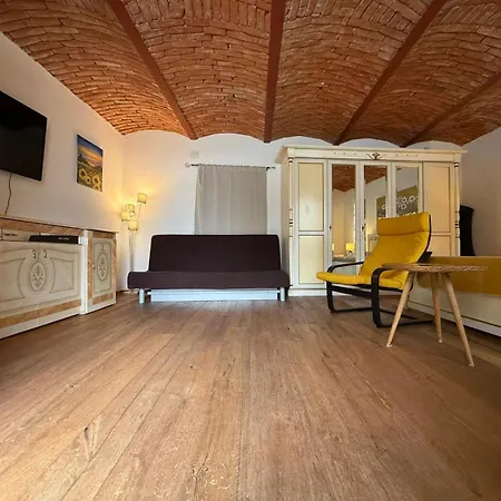 Auern Apartement *